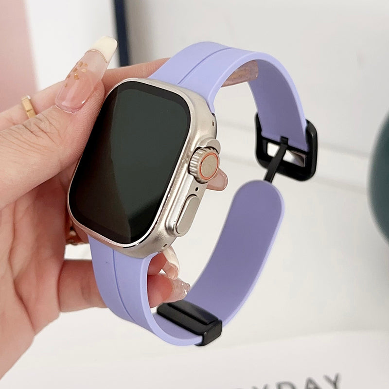For Apple Watch Series 9 / 8 / 7 41mm / 6 / 5 / 4 / SE / SE (2020) / SE (2023) 40mm / 3 / 2 / 1 38mm Silicone Watch Strap with Square Buckle - Starlight For Apple Watch Series 9 / 8 / 7 41mm / 6 / 5 / 4 / SE / SE (2020) / SE (2023) 40mm / 3 / 2 / 1 38mm Silicone Watch Strap with Square Buckle - Starlight
